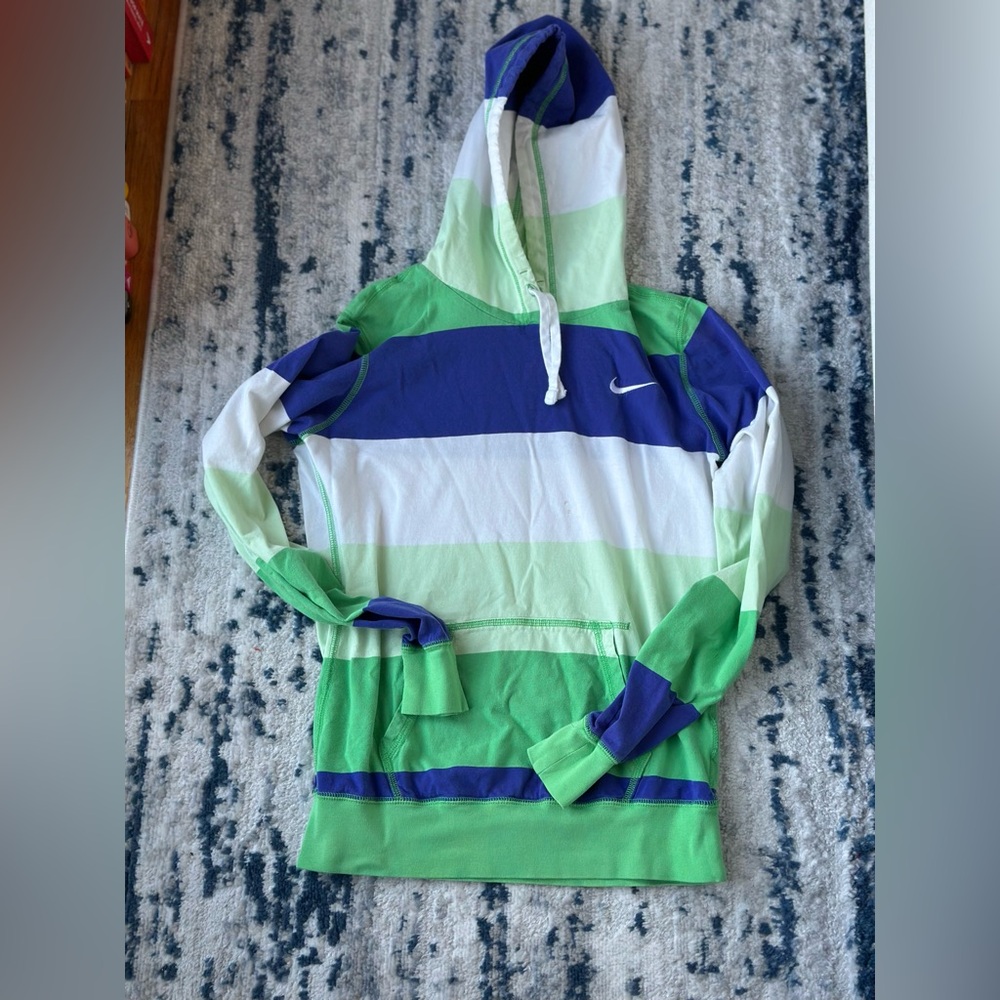 Women’s Lightweight Nike Hoodie